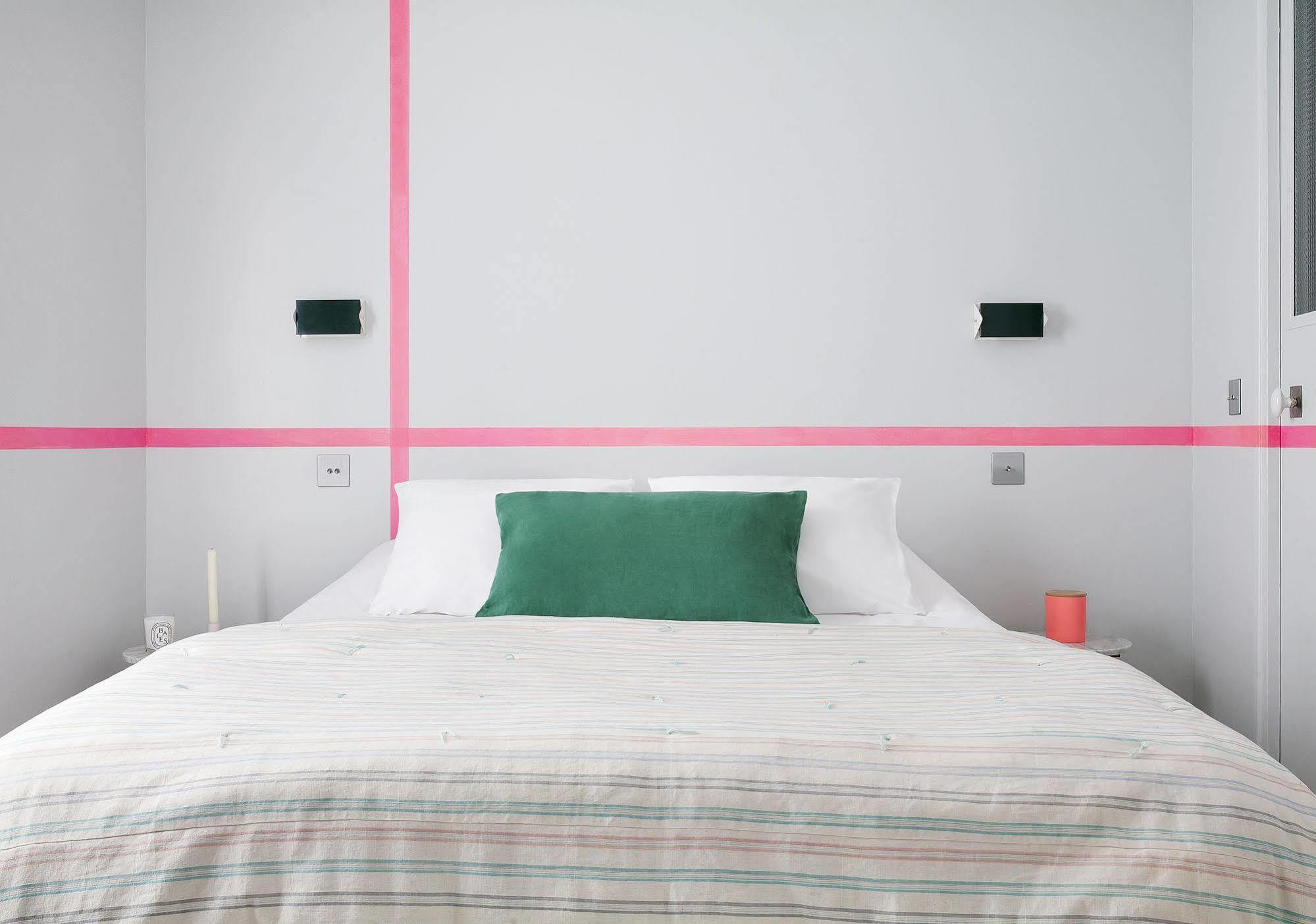 Hotel Henriette Paris Bagian luar foto